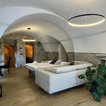 Rustico Cota Vakantiehuis Tignale