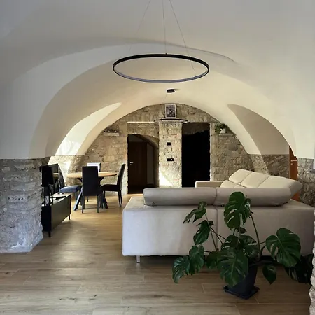 Rustico Cota